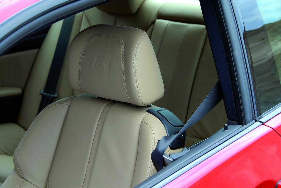  BMW M3 2008 года  (фото 17 из 219)